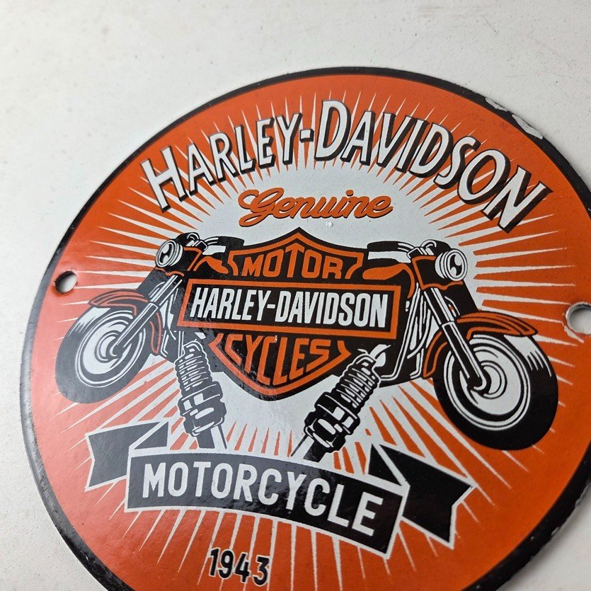 Vintage Harley Davidson Motorcycles Sign - Spark Plugs Gas Pump Porcelain Sign - Image 12