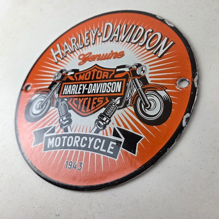 Vintage Harley Davidson Motorcycles Sign - Spark Plugs Gas Pump Porcelain Sign - Image 13