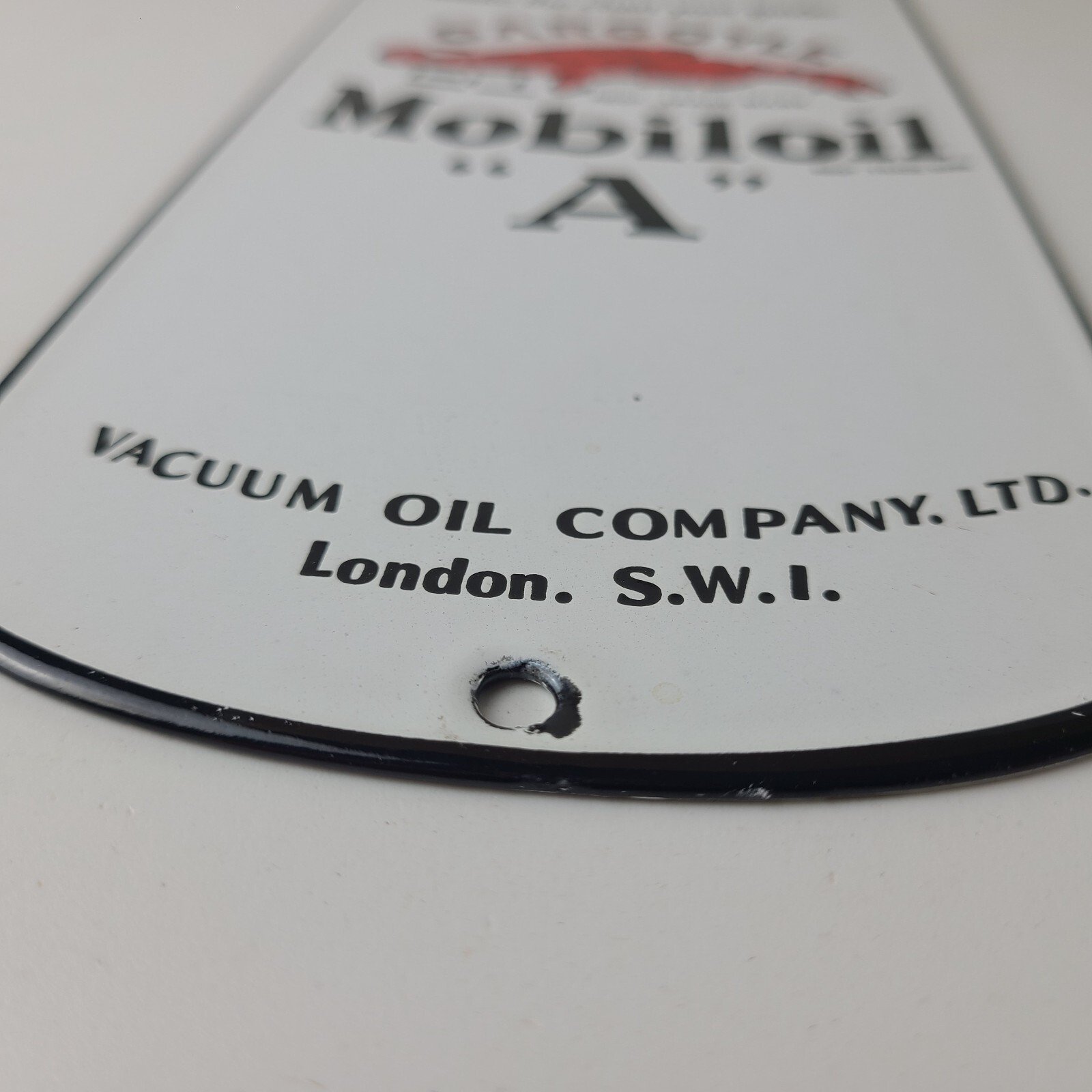 Vintage Mobil Porcelain Sign - Motor Oil Can Porcelain Gargoyle Sign - Image 11