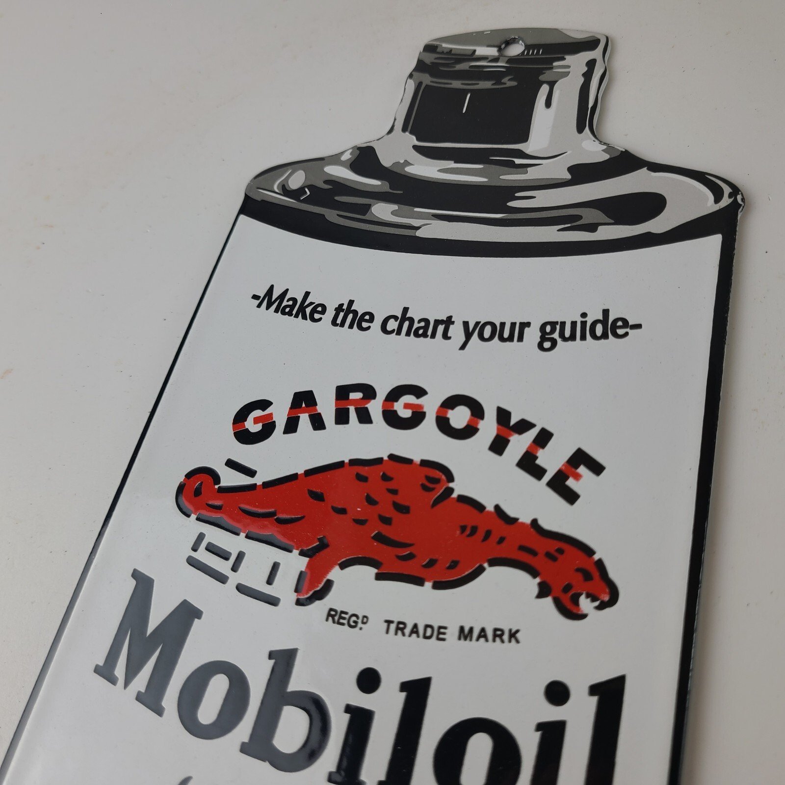 Vintage Mobil Porcelain Sign - Motor Oil Can Porcelain Gargoyle Sign - Image 8