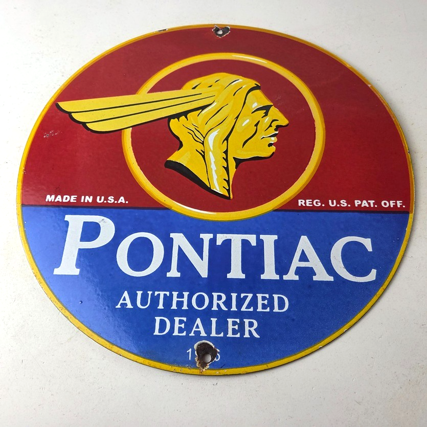 Vintage Pontiac Automobiles Sign - Automobilia Dealer Porcelain Gas Pump Sign - Image 15