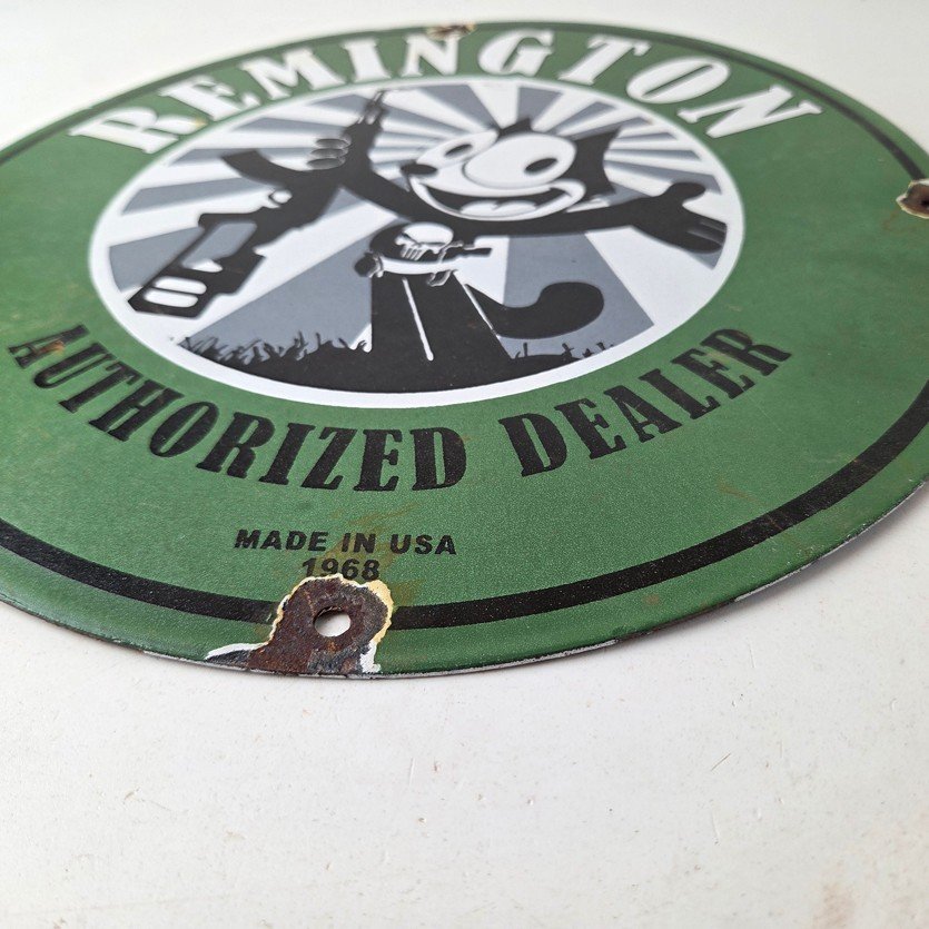 Vintage Remington Firearms Sign - Felix the Cat Dealer Gas Pump Porcelain Sign - Image 10
