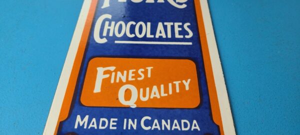 VINTAGE MOIRS CHOCOLATE PORCELAIN QUALITY GAS PUMP GENERAL STORE CANDY SIGN 305087084818 3
