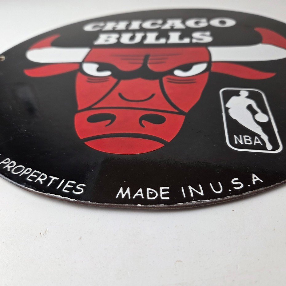Vintage Chicago Bulls Sign - NBA Basketball Stadium Porcelain Gas Pump Sign - Image 10