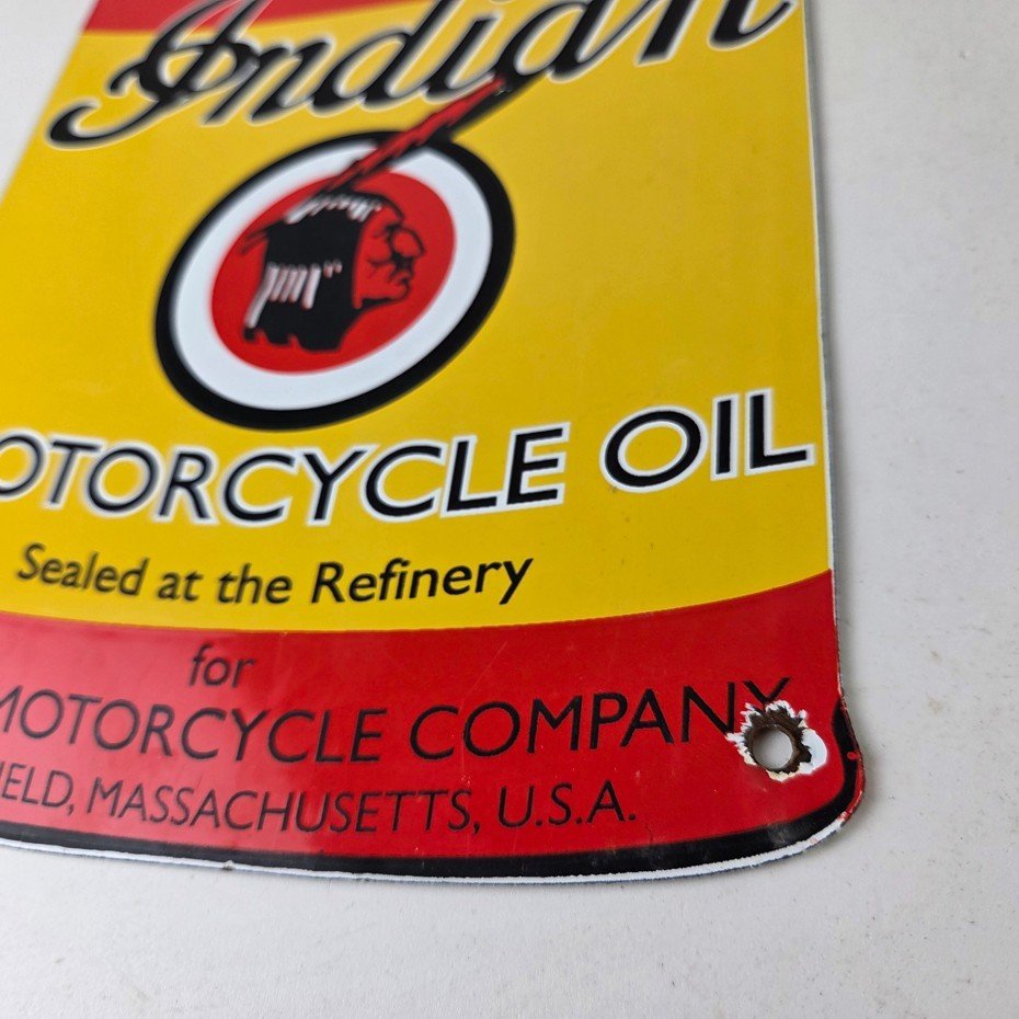 Vintage Indian Motorcycle Sign - Porcelain Gas Pump Oil Quart Can Sign - Image 15