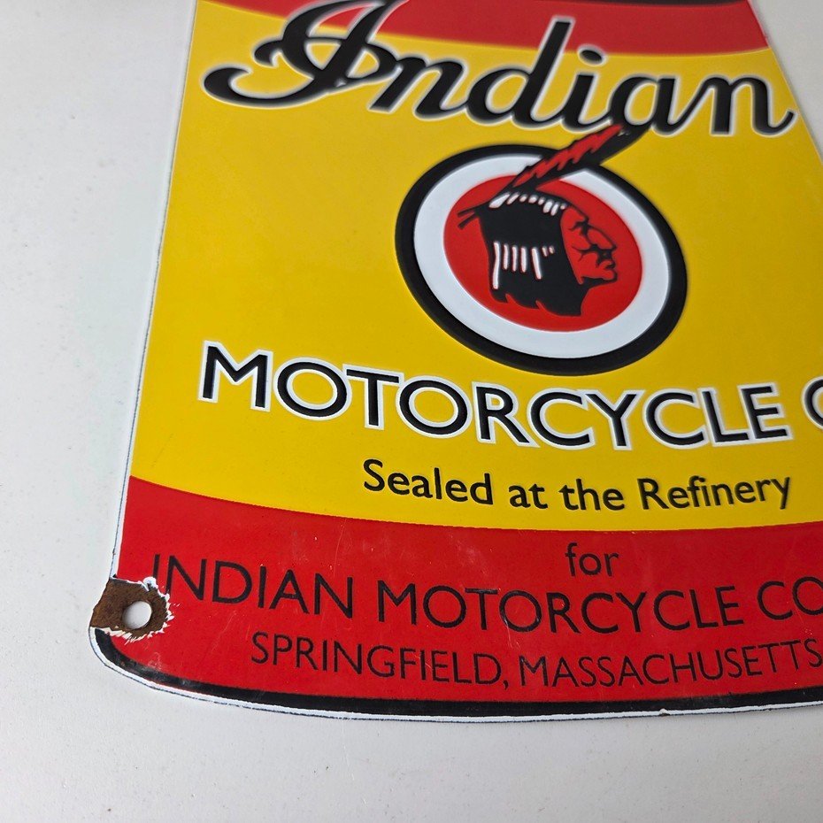 Vintage Indian Motorcycle Sign - Porcelain Gas Pump Oil Quart Can Sign - Image 7