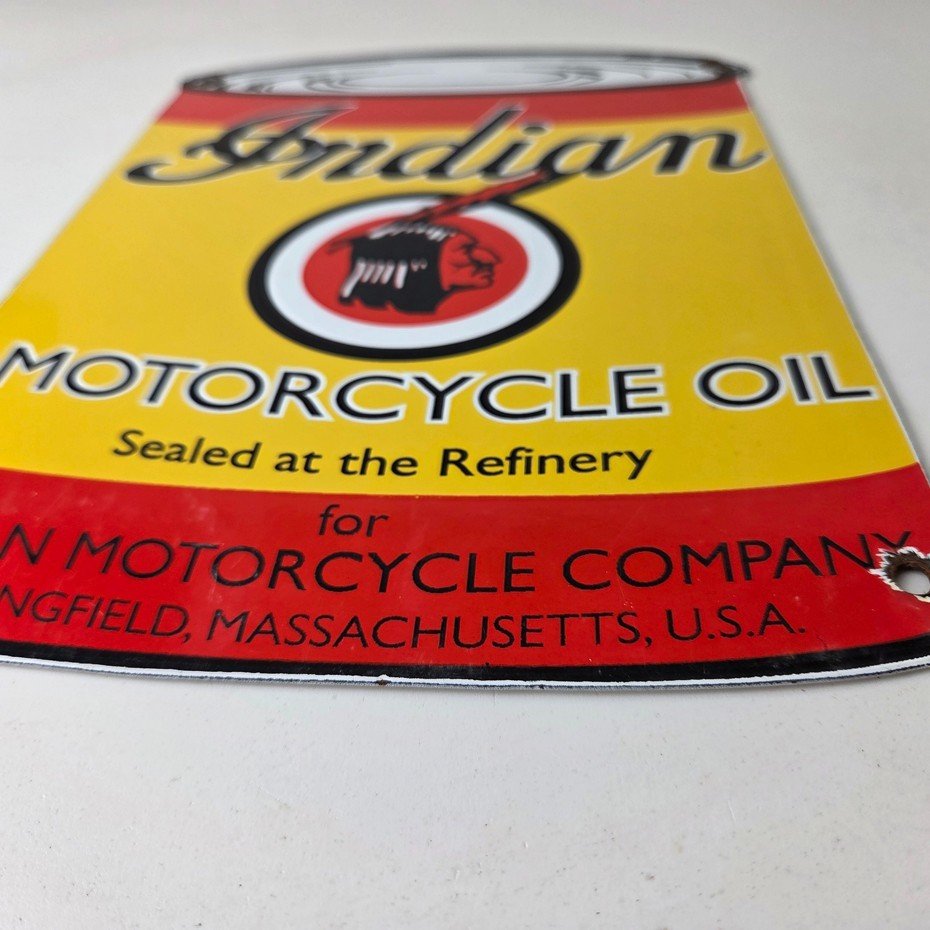 Vintage Indian Motorcycle Sign - Porcelain Gas Pump Oil Quart Can Sign - Image 9
