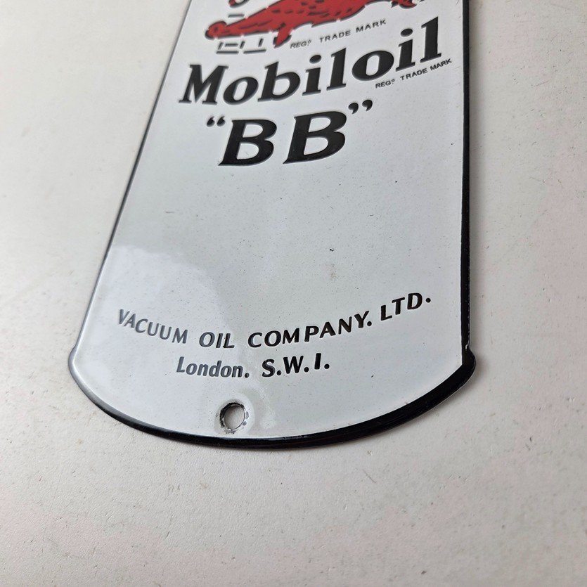 Vintage Mobil Porcelain Sign - BB Motor Oil Can Porcelain Gargoyle Sign - Image 14