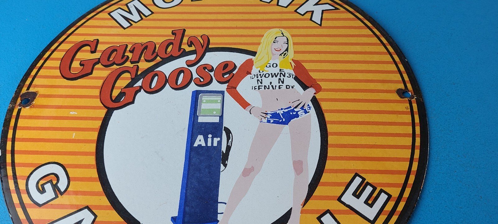 Vintage Mohawk Gasoline Sign - Goose Air Pump Gas Oil Porcelain Service Sign - Image 4