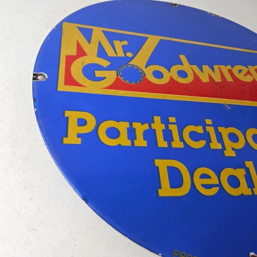 Vintage Mr Goodwrench Porcelain Sign - Old Auto Car Mechanic Gas Pump Sign - Image 6