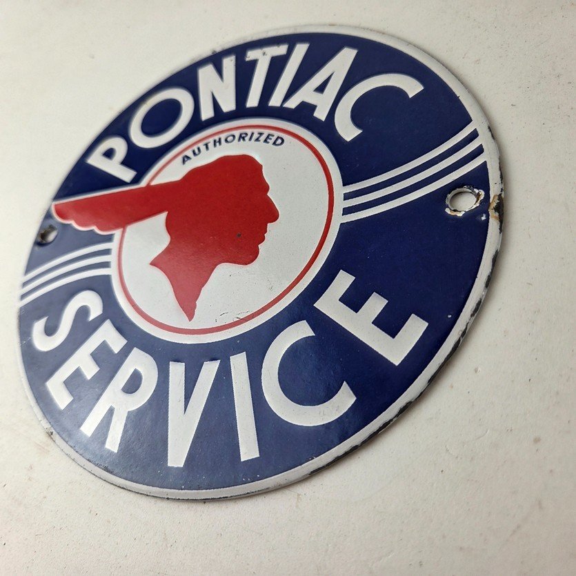 Vintage Pontiac Automobiles Sign - Automobilia Porcelain Gas Pump Sign - Image 13
