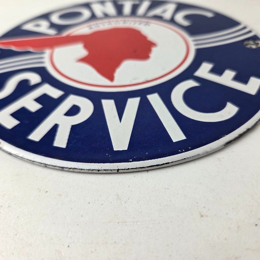 Vintage Pontiac Automobiles Sign - Automobilia Porcelain Gas Pump Sign - Image 10