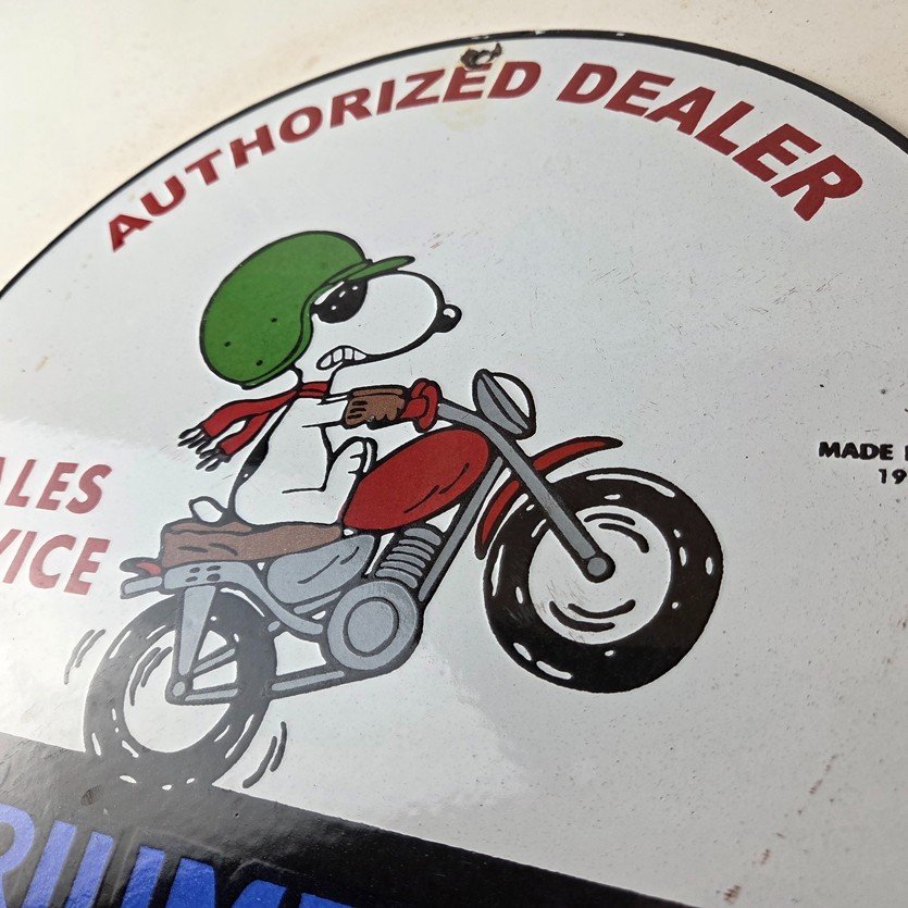Vintage Triumph Sign - Porcelain Automobiles Snoopy Mechanic Gas Oil Pump Sign - Image 12