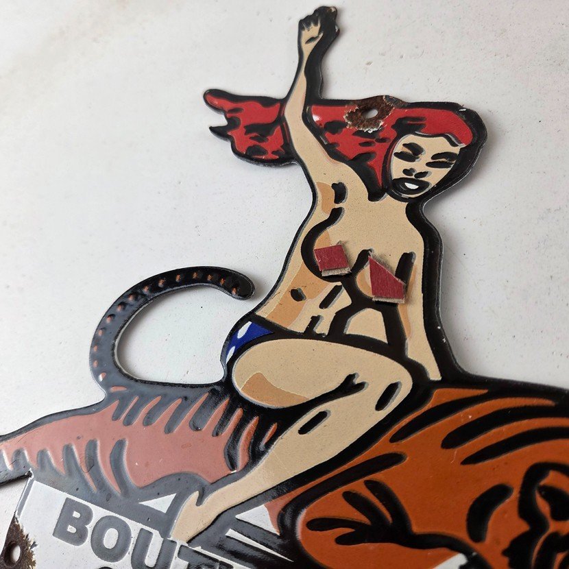 Vintage Harley Davidson Motorcycles Sign - Boutwell's Porcelain Gas Pump Sign - Image 12